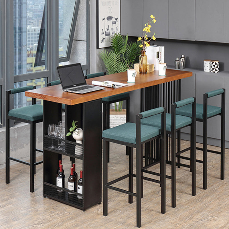 Industrial Style Bar Table 42-inch Height Brown Wood Top Metal Base Bistro Table Clearhalo 'Bar Furniture' 'Bar Tables' 'bar_tables' 'furn' 'furn_bar_tables' 'Furniture' 'furniture_bar_tables' 'Kitchen & Dining Furniture' 'kitchen&dining_furn' 'kitchen' 4257917