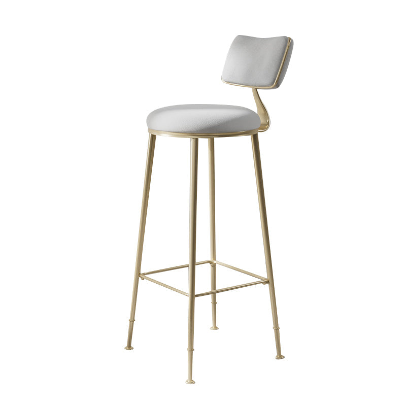 Glam Low Back Bar Stool Footrest Round Upholstered Counter Height Stool White Clearhalo 'Bar Furniture' 'Bar Stools' 'bar_stools' 'furn' 'furn_bar_stools' 'furniture_bar_stools' 'Kitchen & Dining Furniture' 'kitchen&dining_furn' 'kitchen' 'kitchen_furn' Furniture' 4258583