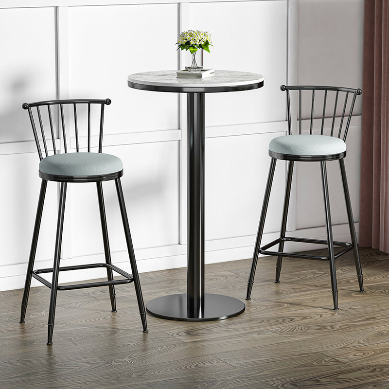 Modern Round Bar Dining Table Indoor White Top Bar Height Pub Table Metal Base in Black 21.7"L x 21.7"W x 41.3"H Without Chairs Clearhalo 'Bar Furniture' 'Bar Tables' 'bar_tables' 'furn' 'furn_bar_tables' 'Furniture' 'furniture_bar_tables' 'Kitchen & Dining Furniture' 'kitchen&dining_furn' 'kitchen' 4285246