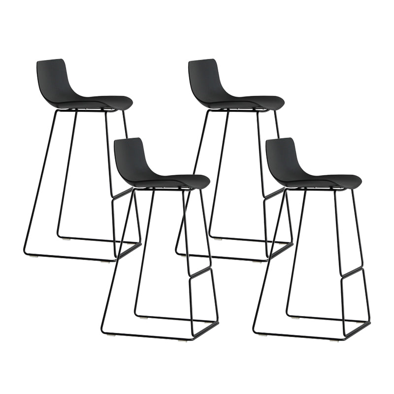 Modern Metal Plastic Bar Stools Indoor Barstool with Iron Legs and Low Back Black 4 Piece Set Bar Stool(30"H) Clearhalo 'Bar Furniture' 'Bar Stools' 'bar_stools' 'furn' 'furn_bar_stools' 'furniture_bar_stools' 'Kitchen & Dining Furniture' 'kitchen&dining_furn' 'kitchen' 'kitchen_furn' Furniture' 4401201