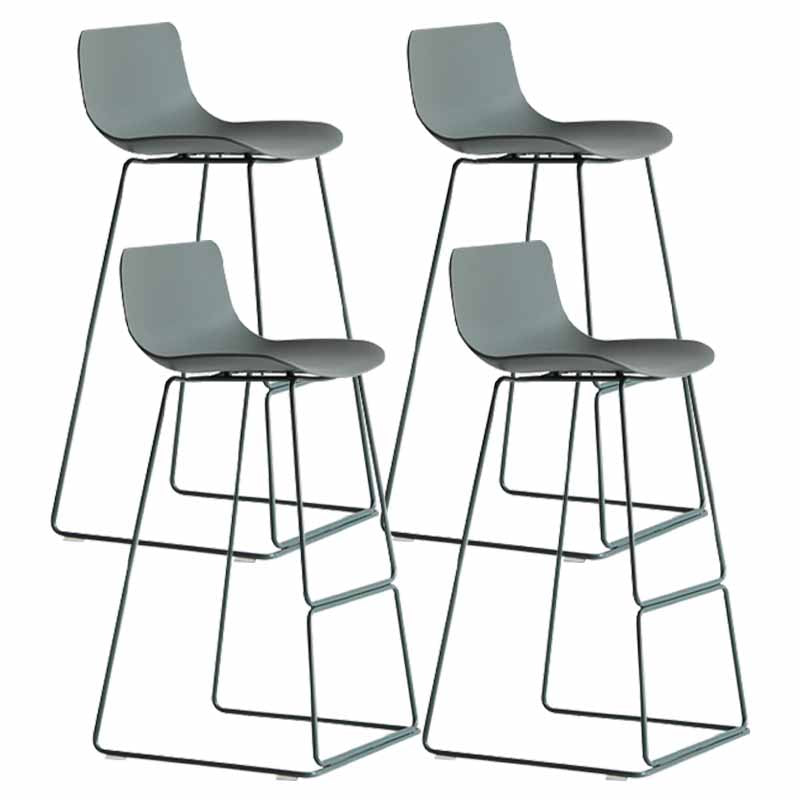 Scandinavian Style Metal Plastic Counter Stools Low Back Bar Stools with Footrest Green 4 Piece Set Bar Stool(30"H) Clearhalo 'Bar Furniture' 'Bar Stools' 'bar_stools' 'furn' 'furn_bar_stools' 'furniture_bar_stools' 'Kitchen & Dining Furniture' 'kitchen&dining_furn' 'kitchen' 'kitchen_furn' Furniture' 4422819