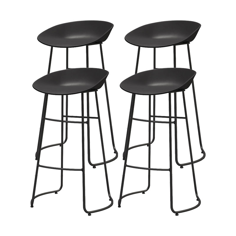 Modern Style Metal Bar Stool with Footrest and Low Back Cafe Creative Bar Stool Black 4 Piece Set Clearhalo 'Bar Furniture' 'Bar Stools' 'bar_stools' 'furn' 'furn_bar_stools' 'furniture_bar_stools' 'Kitchen & Dining Furniture' 'kitchen&dining_furn' 'kitchen' 'kitchen_furn' Furniture' 4545099