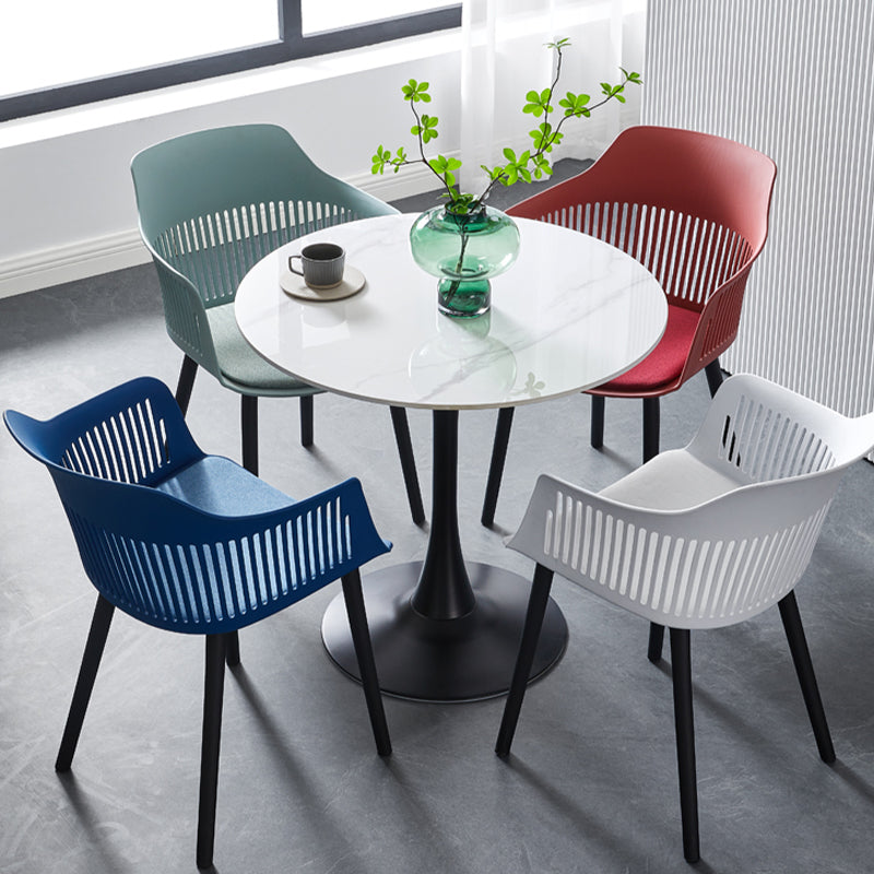 Contemporary Stone Round Top Restaurant Table Metal Base Dining Table Black White 31.5"L x 31.5"W x 29.5"H Without Chairs Clearhalo 'Dining Tables & Seating' 'Dining Tables' 'dining_table' 'furn' 'furn_dining_table' 'Furniture' 'furniture_dining_table' 'Kitchen & Dining Furniture' 'kitchen' 'kitchen_dining_table' 4863389