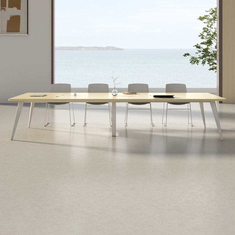 Bureau de bureau manufacturé de couleur naturelle Bureau rectangulaire avec base en métal blanc