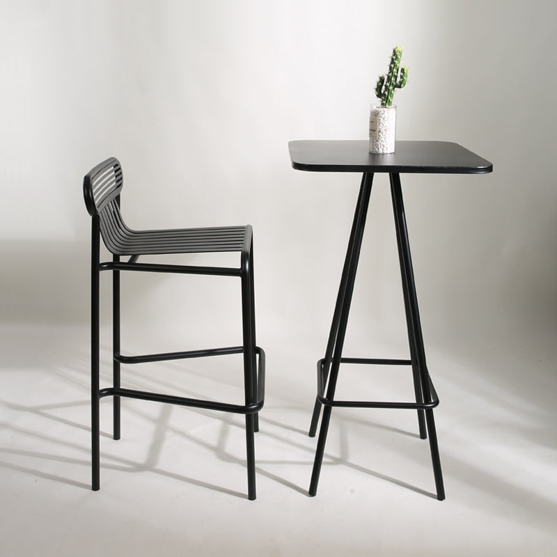Mesa de barra de hierro cuadrada industrial Juego de 1/2 piezas de contador con taburetes altos de metal