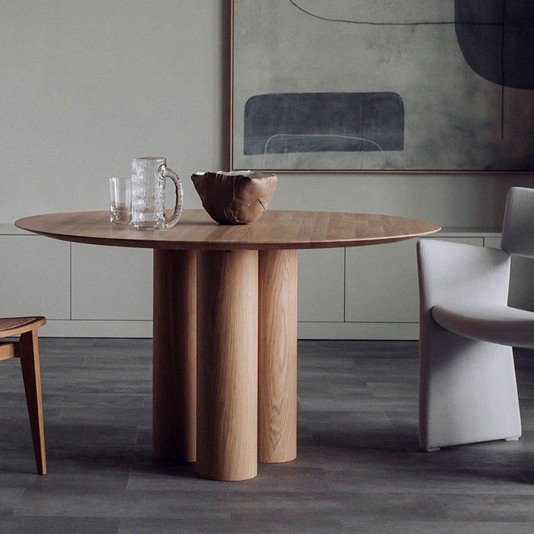 Round Dining Table Solid Wood Modern Style Dinner Table for Home Kitchen