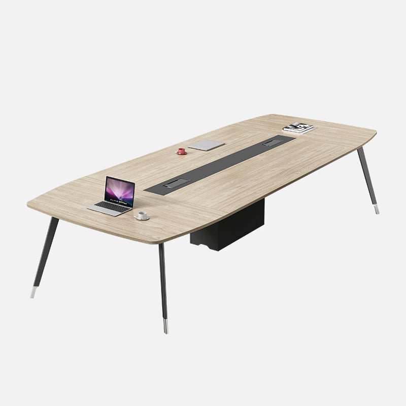 Scrivania rettangolare per ufficio in legno fabbricato industriale con gestione dei cavi