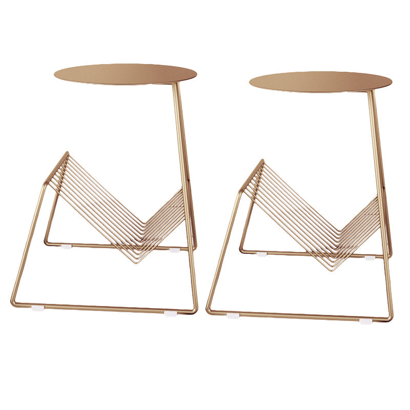 Midden-eeuwse metalen ronde bovenste zijtafel Abstract eindtafel met tijdschriftrek