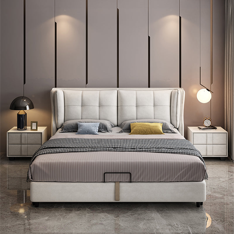 Contemporary Tufted Standard Bed with Wingback Headboard and Legs