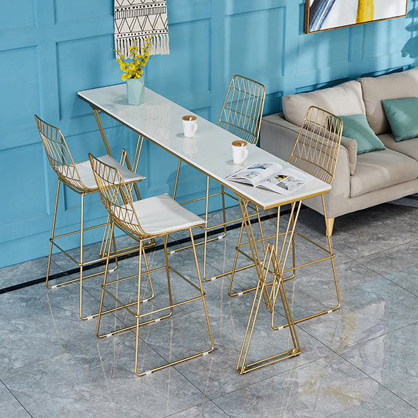 Table et tabouret en bois blanc glam