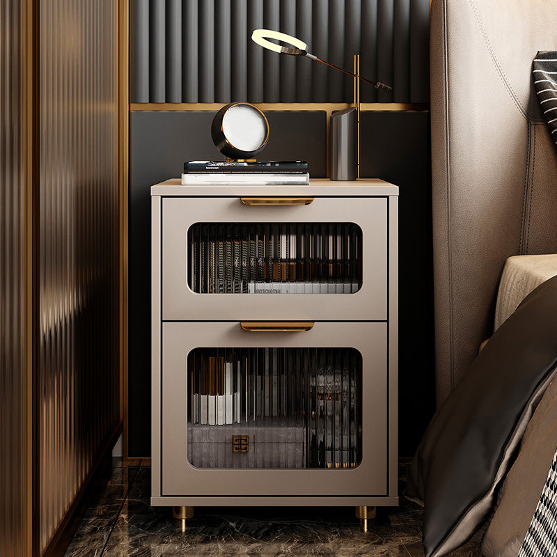 GLAM 2-DRAWER NIGHTSTAND IMITATION WOOD 20インチH脚が含まれている夜のテーブル