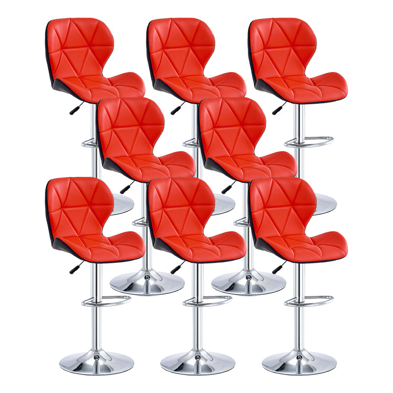 マット仕上げのモダンなメタルバースツールフェイクレザーカウンタースツール