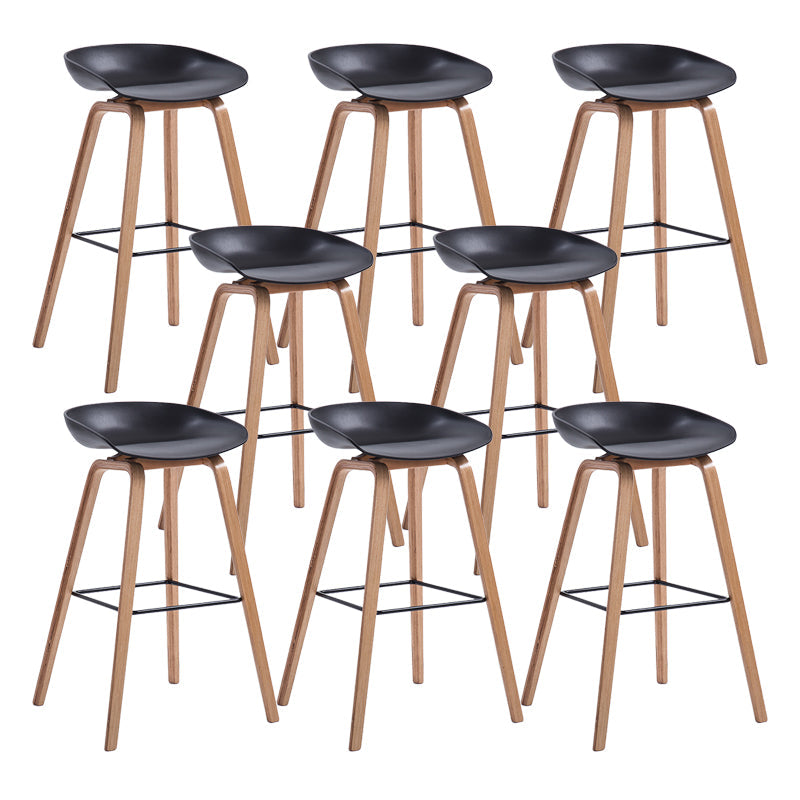 Sgabelli con banco di plastica di sgabelli in legno contemporanei in finitura opaca per interno