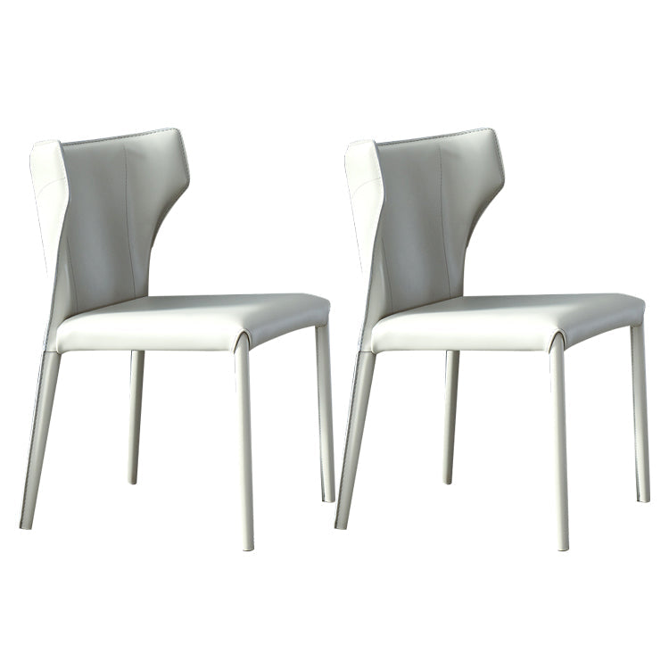 Silla de ala de hotel estilo diseñador de cuero acabado mate silla de comedor