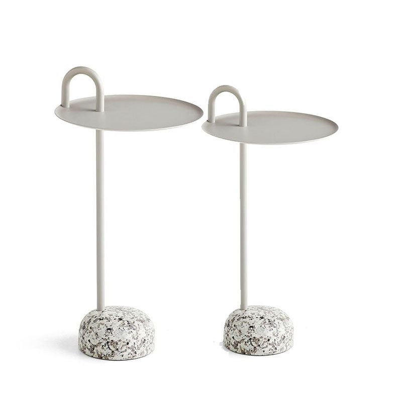 27 "H x 14" W x 14 "D Tavolo laterale rotondo in acciaio della metà secolo Tabella dell'estremità del piedistallo