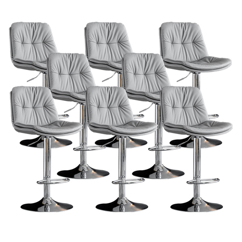 Tabouret de comptoir en fausse en cuir en métal en métal contemporain avec finition mate en finition mate