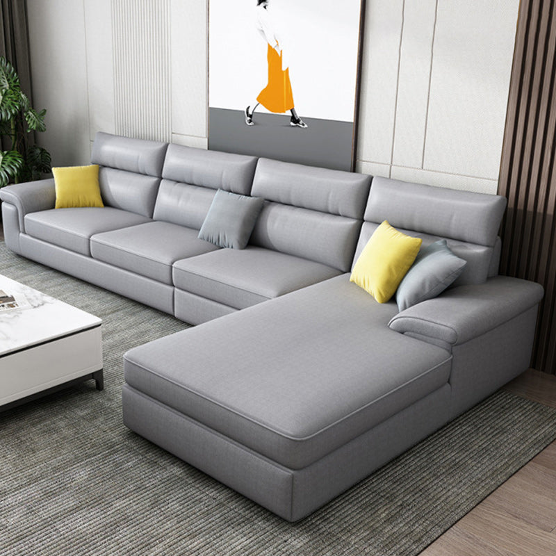 Divano e chaise del braccio top -cuscino a sezione