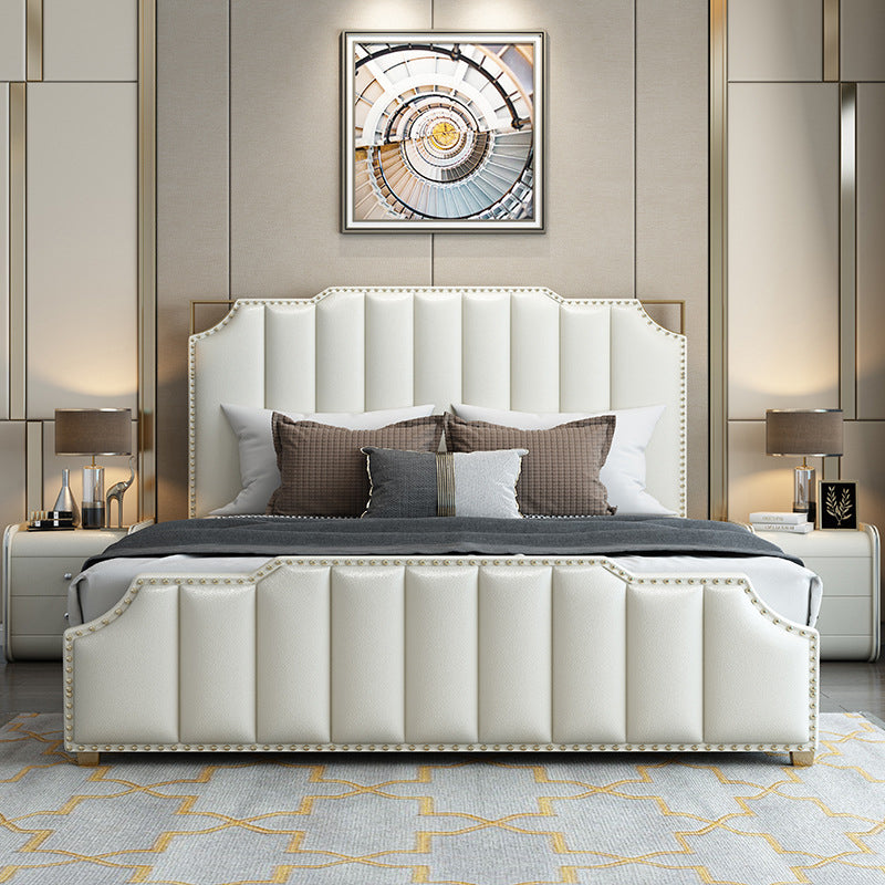 Madera contemporánea y cama de panel tapizada con moldura de uñas