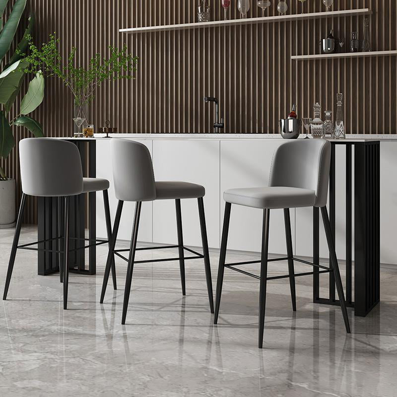 Tavolo da pub contemporaneo di bistro in pietra rettangolo con doppio piedistallo