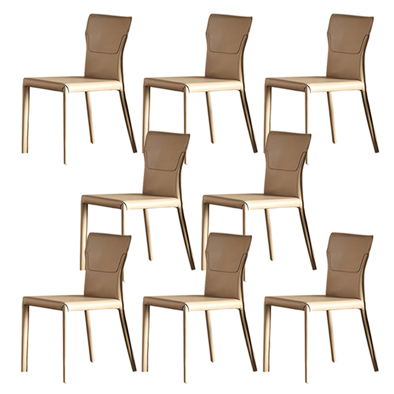 Chaise d'accompagnement contemporain en métal avec jambes en cuir