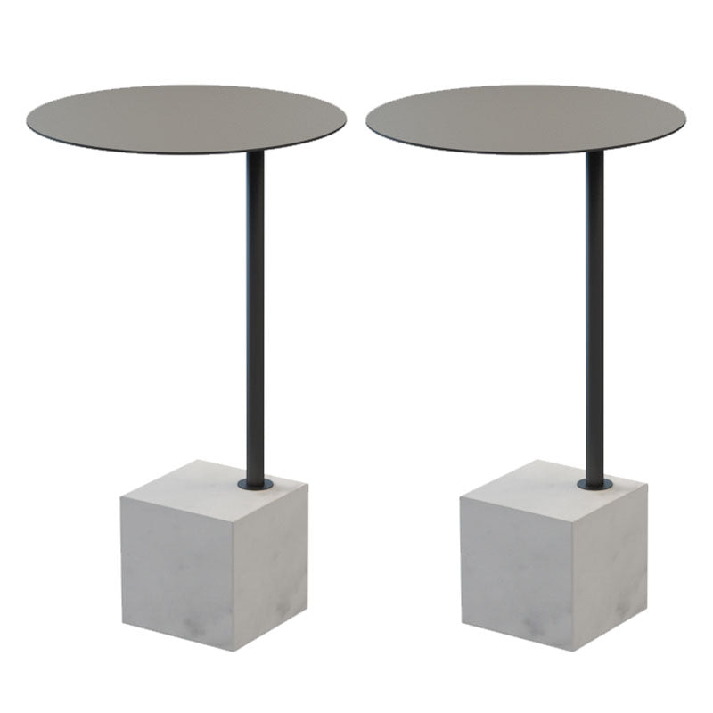 Metal Round Top Side Table 23.6" Tall Marble Pedestal End Table Black-White 2 Clearhalo 'Coffee & Accent Tables' 'End & Side Tables' 'end_side_tables' 'furn' 'furn_end_side_tables' 'Furniture' 'Living Room Furniture' 5931941