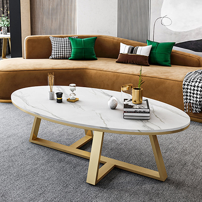 Oval Stone Top Couchtisch mit Eisenkreuz -Basis -Cocktailtisch in Weiß