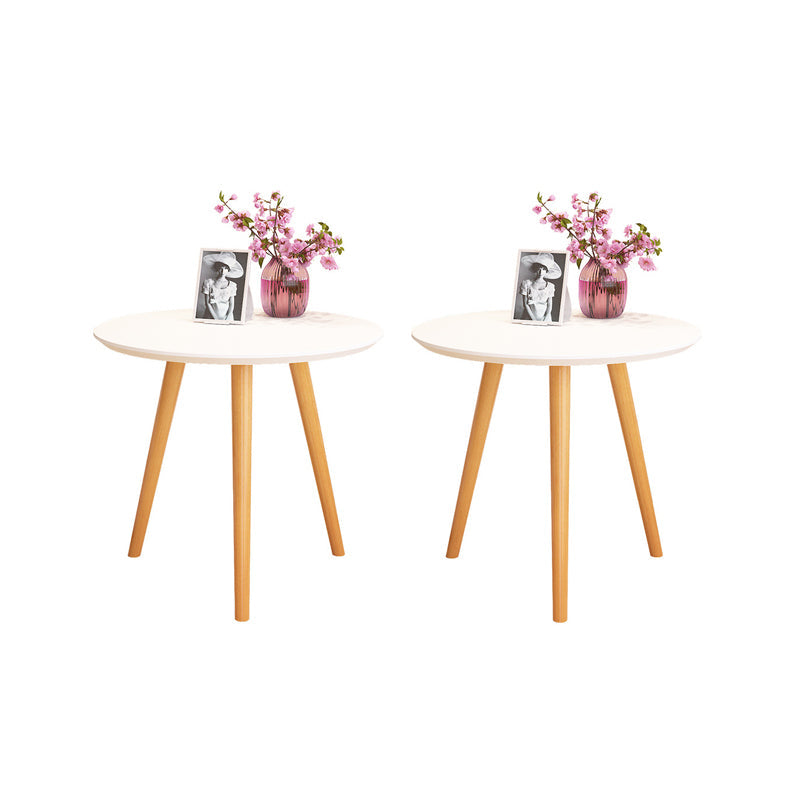 Scandinavische ronde houten bovenste zijtafel 19.68 "lange 3 poten eindtafel