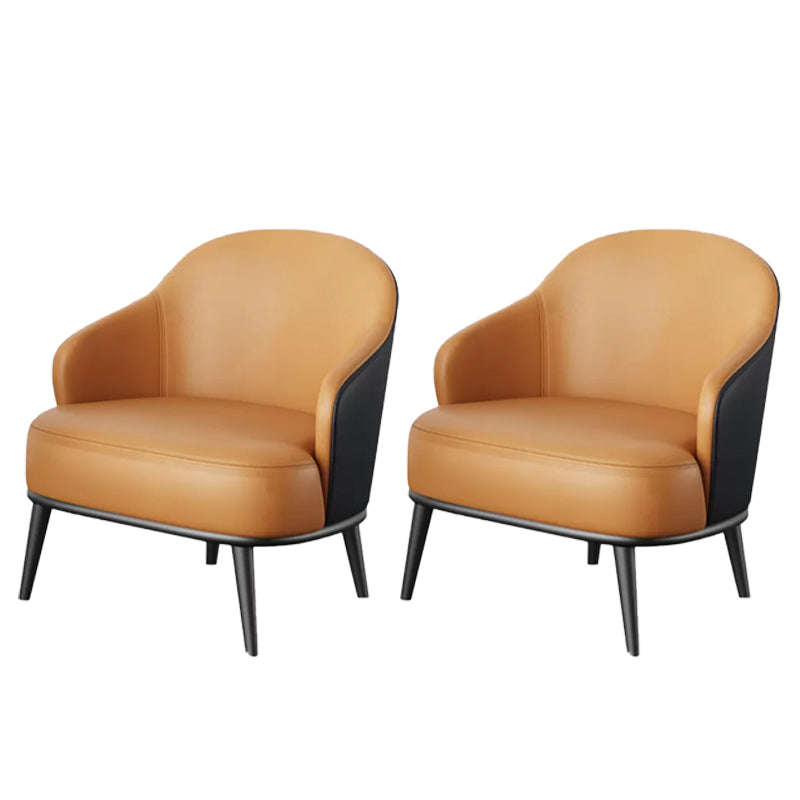 Le braccia in pelle incollate contemporanee includevano poltrona a quattro gambe di base