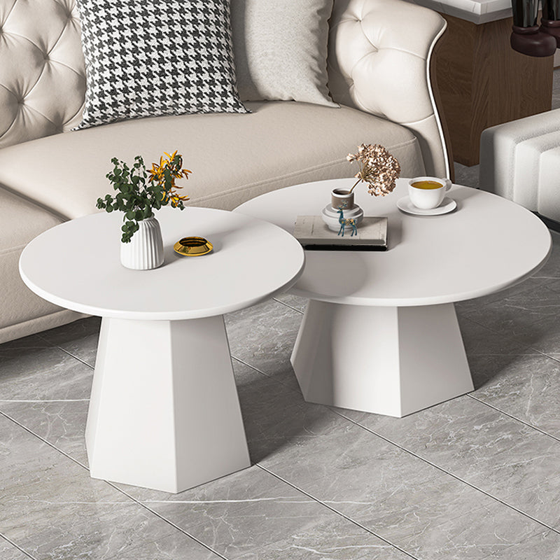 Set di tavolini in metallo rotondo moderno di metà secolo set semplice tavolo da cocktail