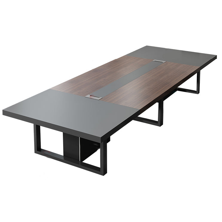 Industrieel schrijfbureau rechthoekige schrijfbureau met metalen benen