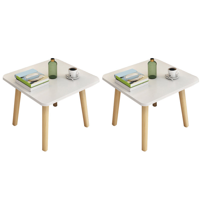 Tabla de extremo cuadrada contemporánea 4 Piernas Mesa lateral de madera maciza, 16.5 "de alto
