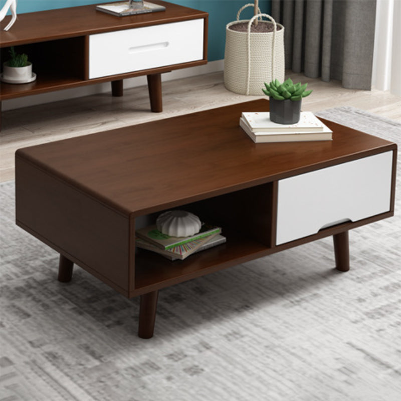 Tavolino scandinavo in legno di gomma con 4 gambe e cassetto