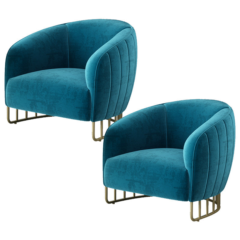 Velvet Barrel Accent Chair 29.52 "Laissez les bras de large inclus chaise avec des jambes en fer doré