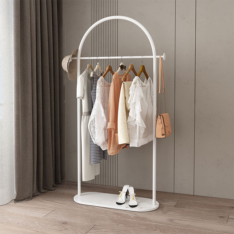 Moderne Style Coat Rack Metallic Free Standing Hooks Design Deck Rack mit Regalen