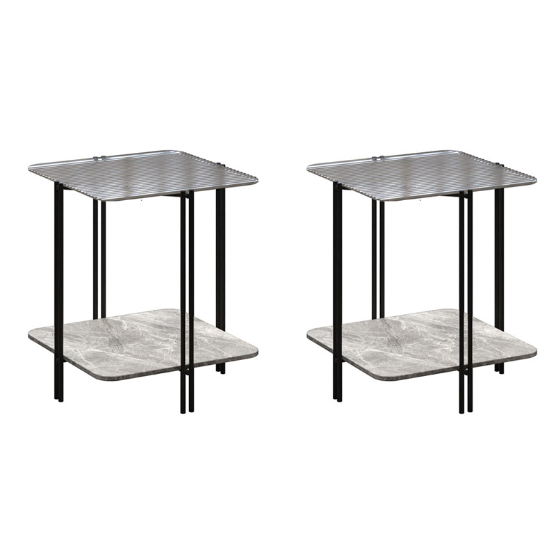 Cuadrado de vidrio 4 patas Mesa lateral de 23.6 "de altura con estante de almacenamiento