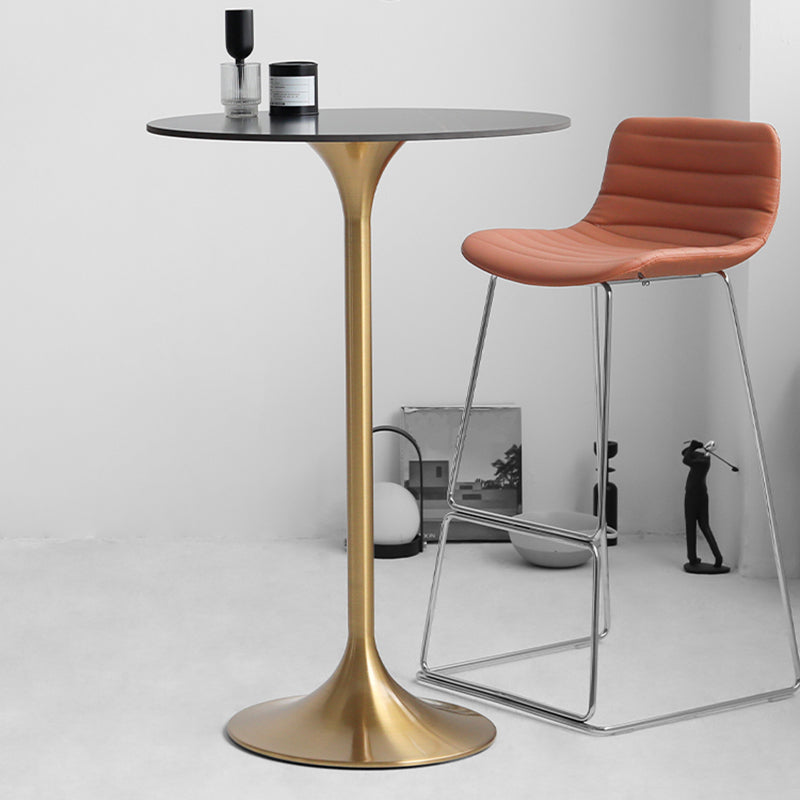 Contemporary Round Bar Height Table Metal Pedestal Bar Table for Cafe and Breakroom Stone Black Clearhalo 'Bar Furniture' 'Bar Tables' 'bar_tables' 'furn' 'furn_bar_tables' 'Furniture' 'Kitchen & Dining Furniture' 6162796