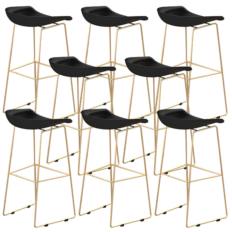 Tabourets de comptoir en plastique contemporain tabourets de bar en métal pour usage à domicile