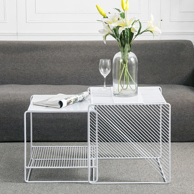 Square 2 Nisting Couchtisch mit Regal Mid Century Eisenrahmen Couchtisch Set