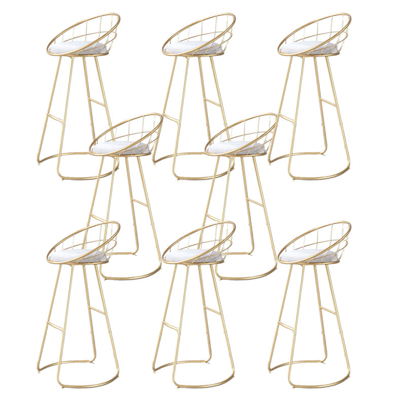 Sgabello da bar imbottito con bancone in stile contemporaneo con base in metallo