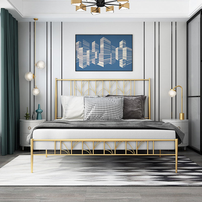 Letto a frame aperto nero/dorato con testiera rettangolo in ferro