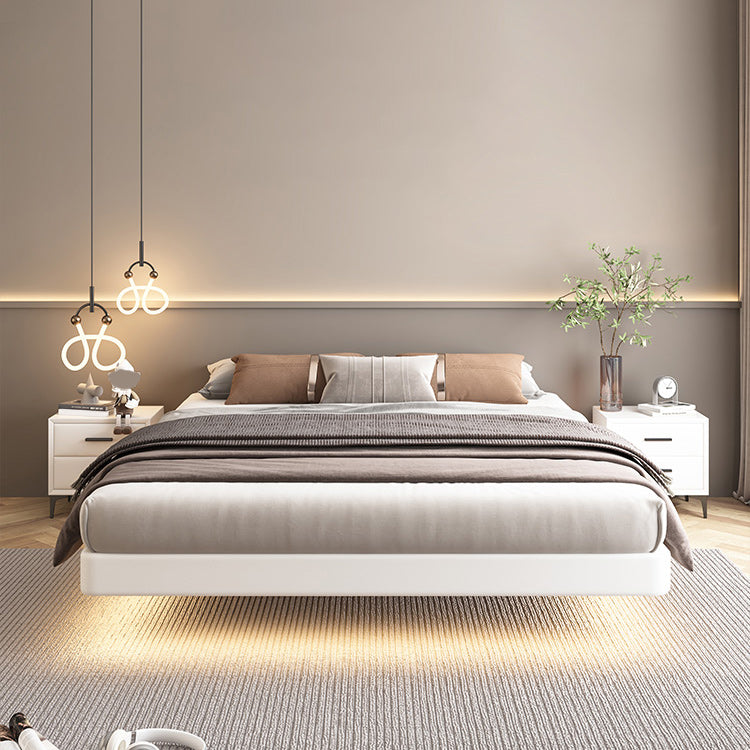 Eigentijds platformbed hout en gestoffeerd platformbed frame met metalen benen