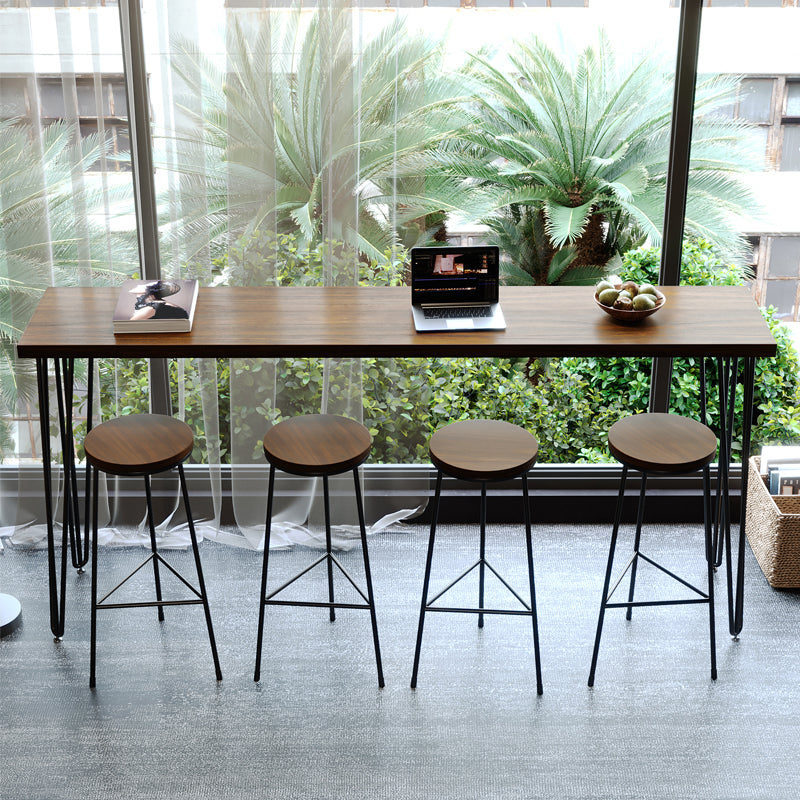 Mesa de altura de la barra rectangular patas negras y mesa de barra base de metal con cuatro patas