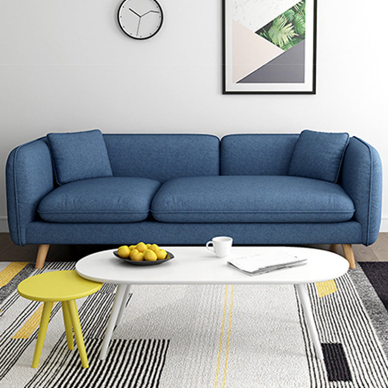 Skandinavisches Leinensofa mit engen Rücken und Smokingarm für die Wohnung