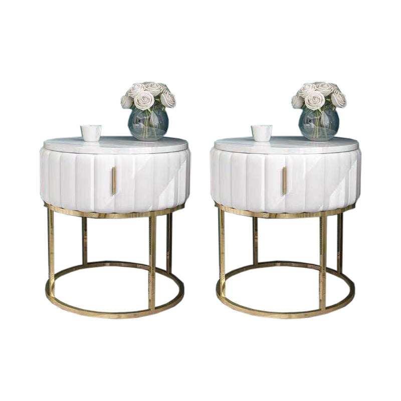 モダンなベッドナイトスタンドストーンアクセントテーブルナイトスタンドの引き出し付き