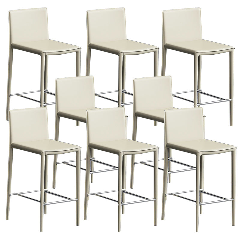 Moderne lederen barkruk aanrecht met de tegenhoogte voor Bristol