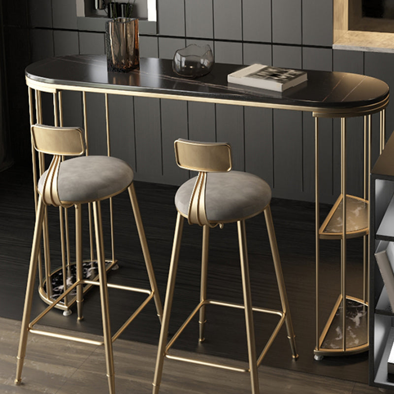 工業用バーダイニングテーブルキッチン用の楕円形のカウンターハイトダイニングテーブル