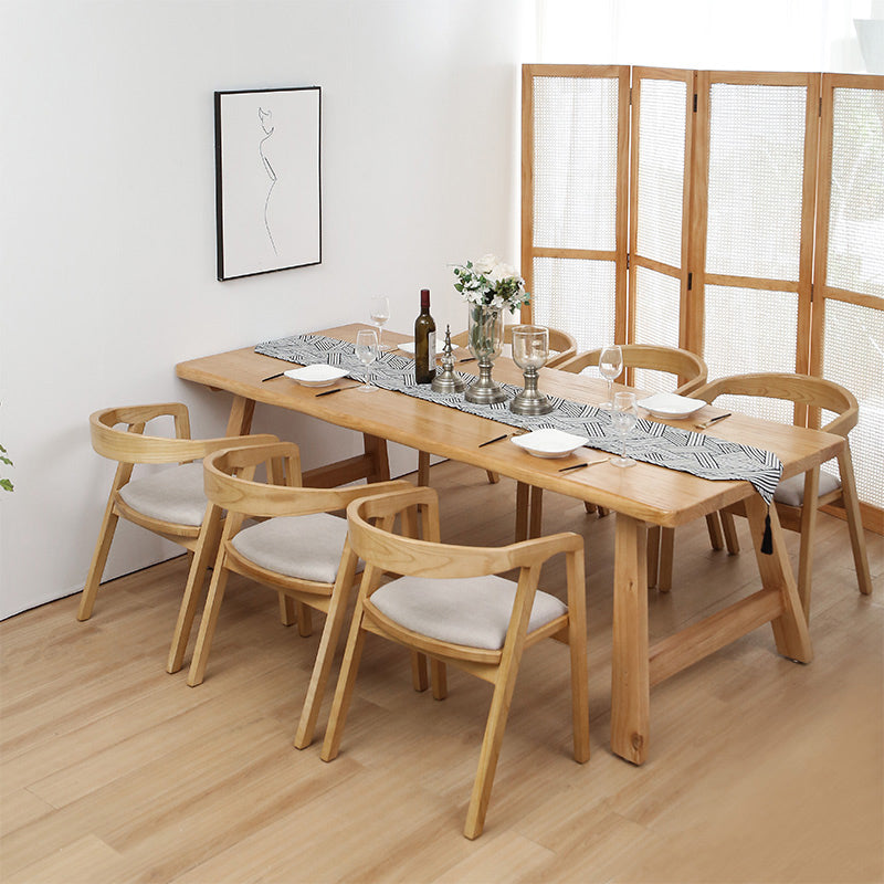Muebles de madera maciza contemporánea 1/2/5/7 PCS Mesa de comedor ubicada en natural
