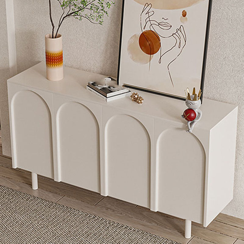 Tavolo di sideboard in stile contemporaneo a buffet in legno con armadi