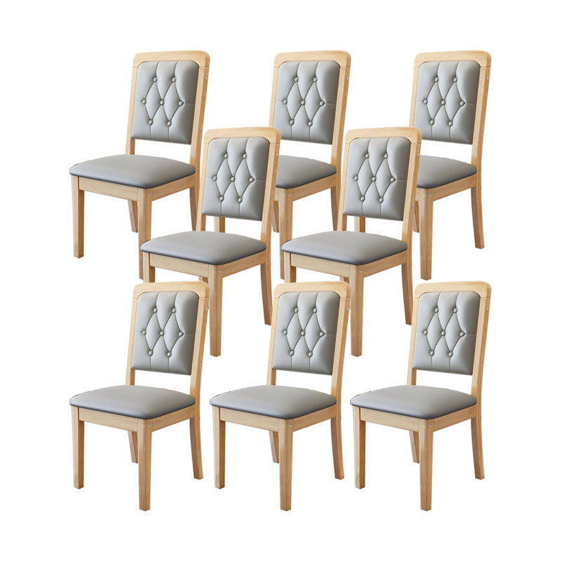 Houten getufte eetkamerstoel moderne stijl gestoffeerde armloze eetkamerstoelen