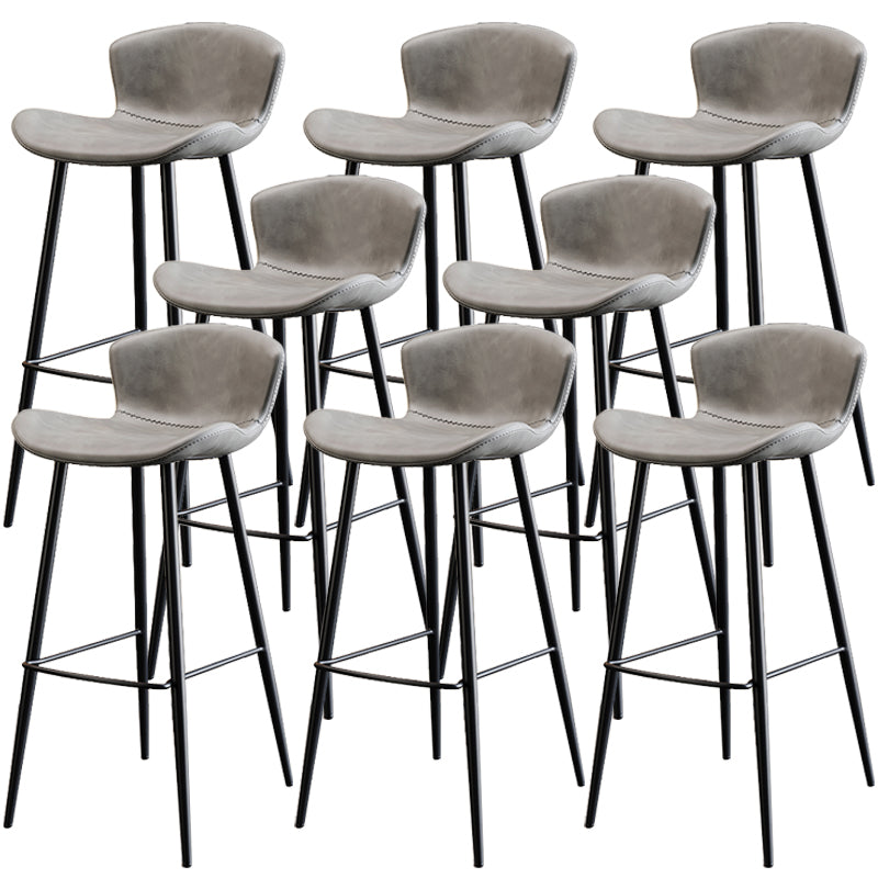 Barra base de metal negro y taburetes de campo de estilo industrial taburete interior para uso de patio